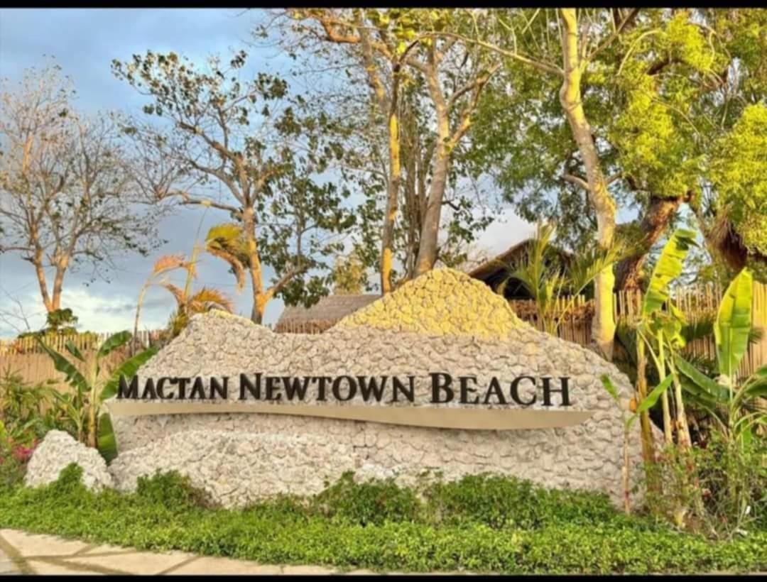 Mactan Newtown Beach Condo Lapu-Lapu City Exterior foto
